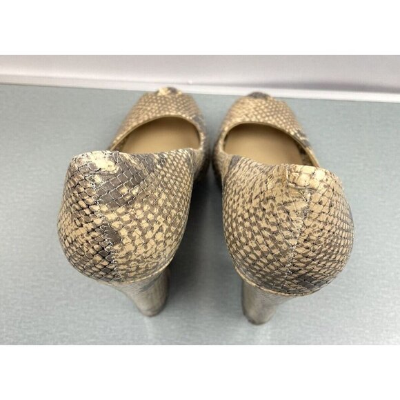 BCBGMaxazria Women's Dahlia 1 Pumps High Heel Snake Embossed Leather 8 B/38 - Picture 12 of 16